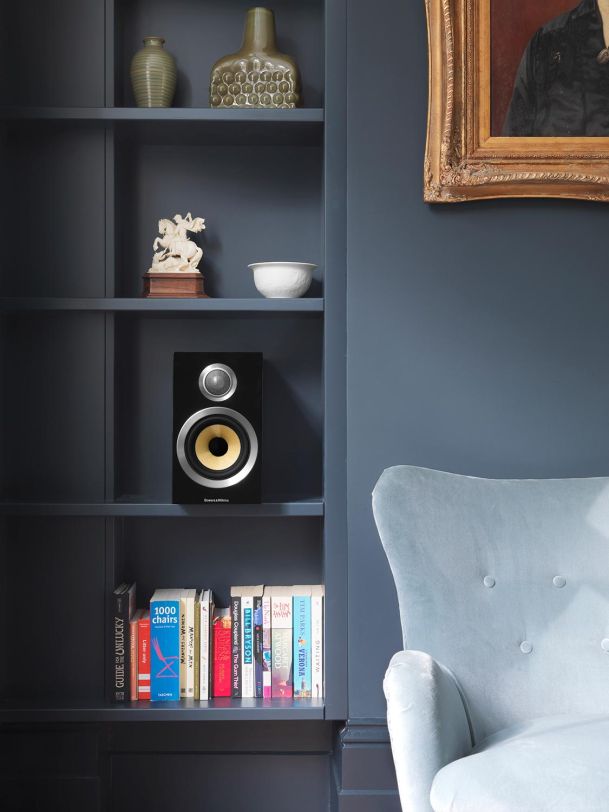 Bowers & Wilkins Speaker