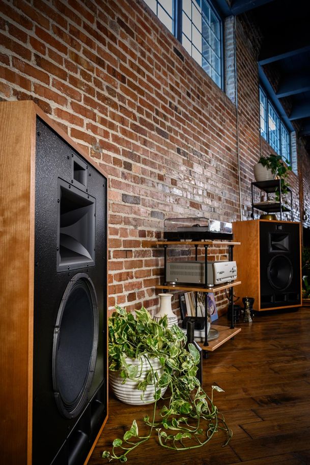 Klipsch Speaker and Amplifier